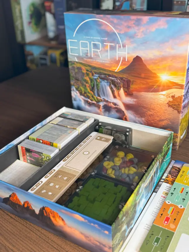 Earth fit by Jason H